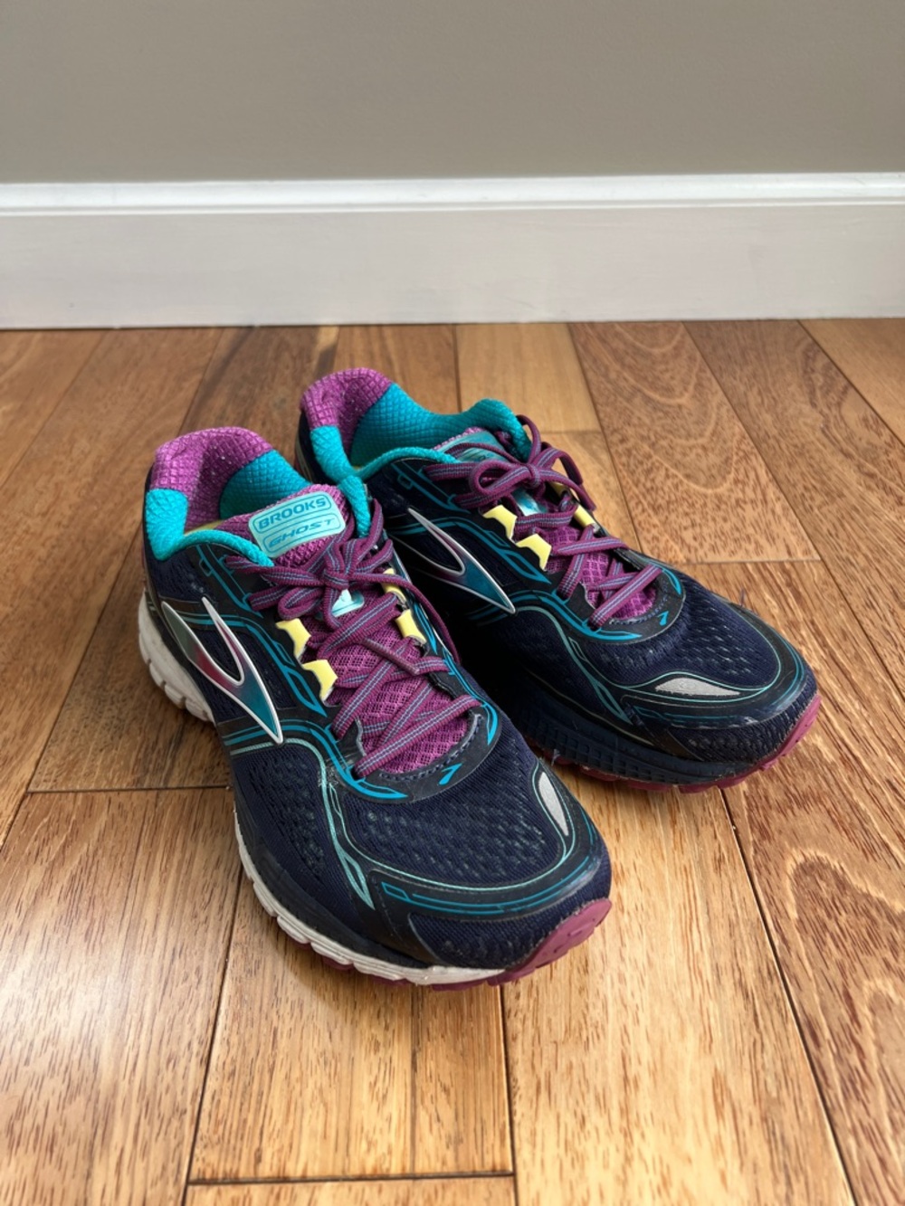 Brooks Women's Ghost 8 running shoes